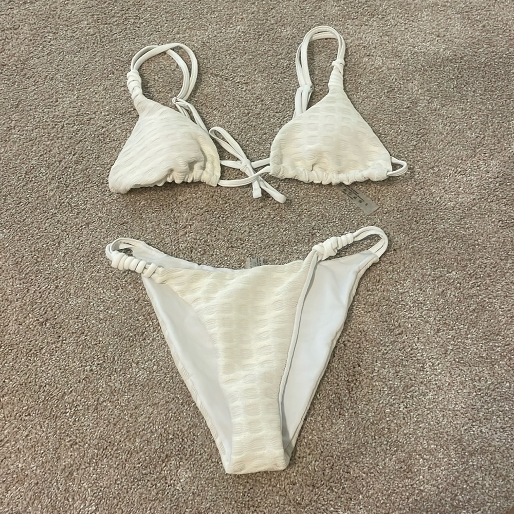 SHEIN off-white size small bikini